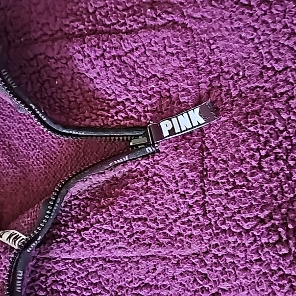 AWESOME VS PINK 1/4 ZIP PURPLE FLEECE - Picture 6 of 13